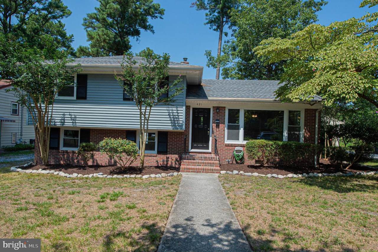 421 Monticello Avenue - Photo 1
