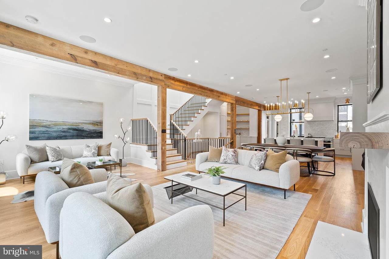 1327 R Street - Photo 1