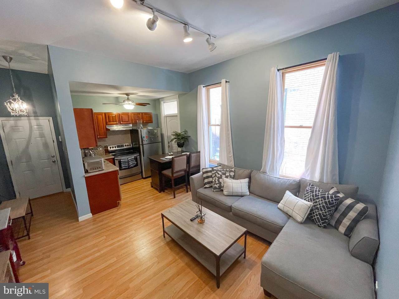 109 21ST Street - Photo 1