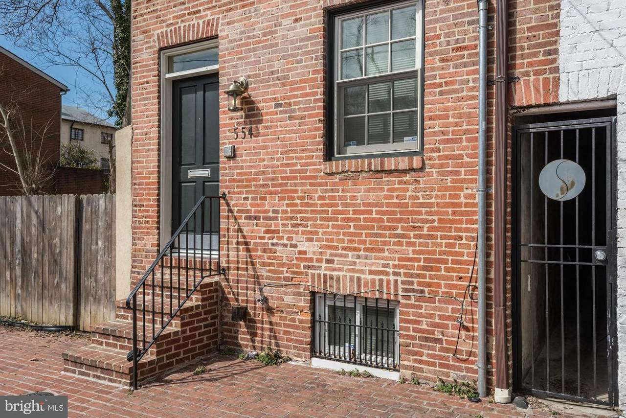 554 Saint Mary Street - Photo 1