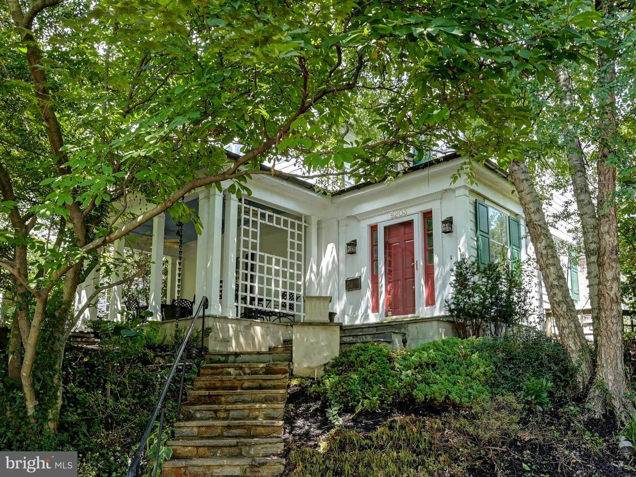 5203 Putney Way - Photo 1