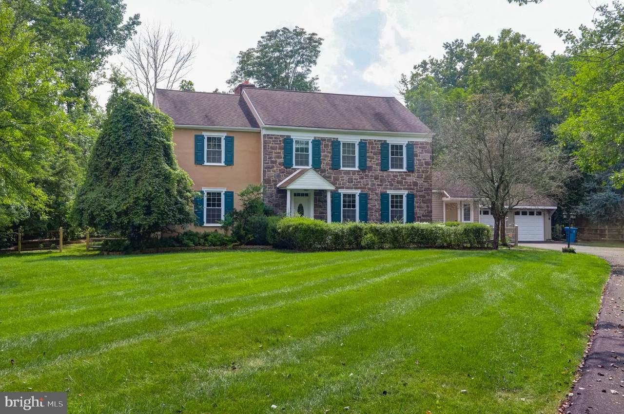 912 Sturgis Lane - Photo 1
