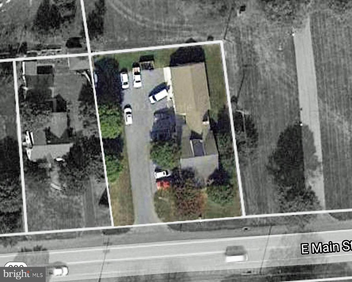 1175 Main Street - Photo 1
