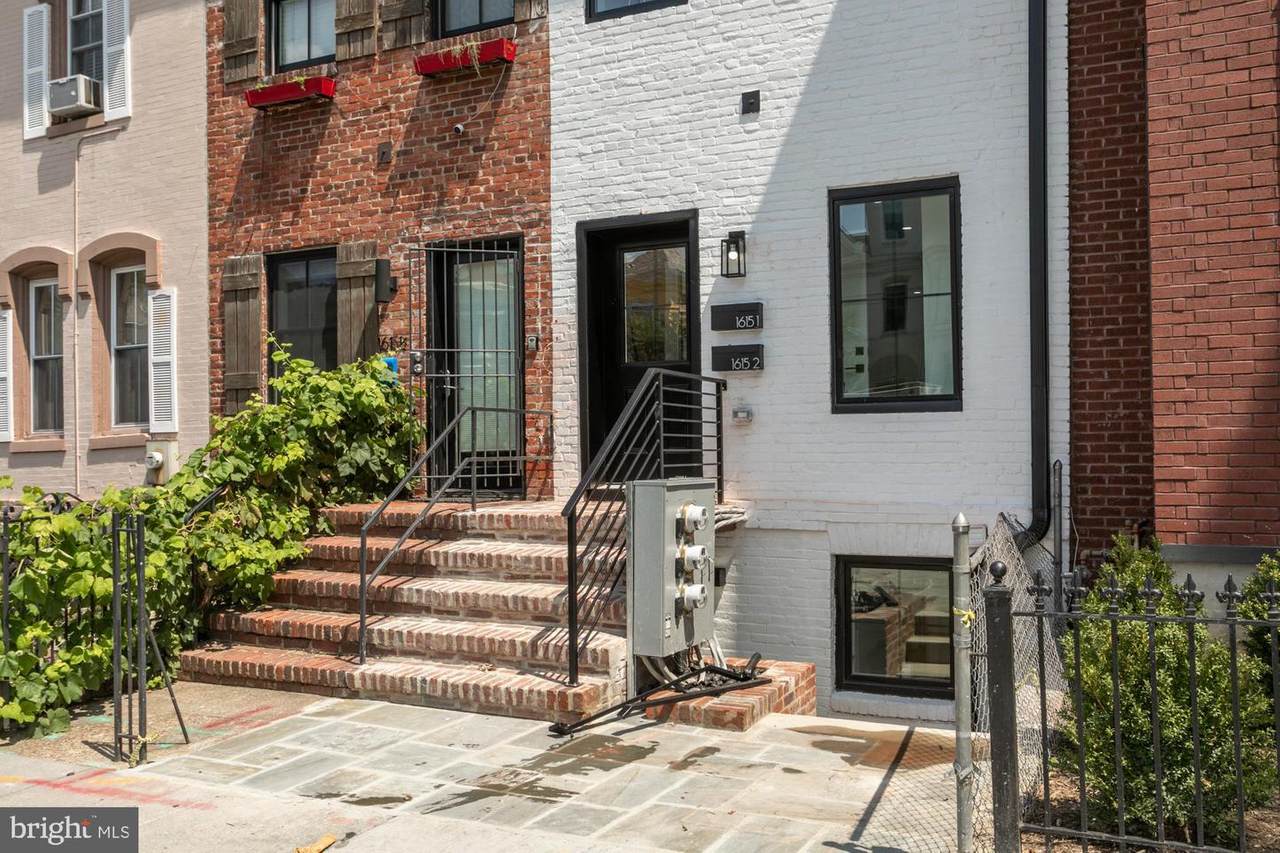 1615 6TH Street - Photo 1