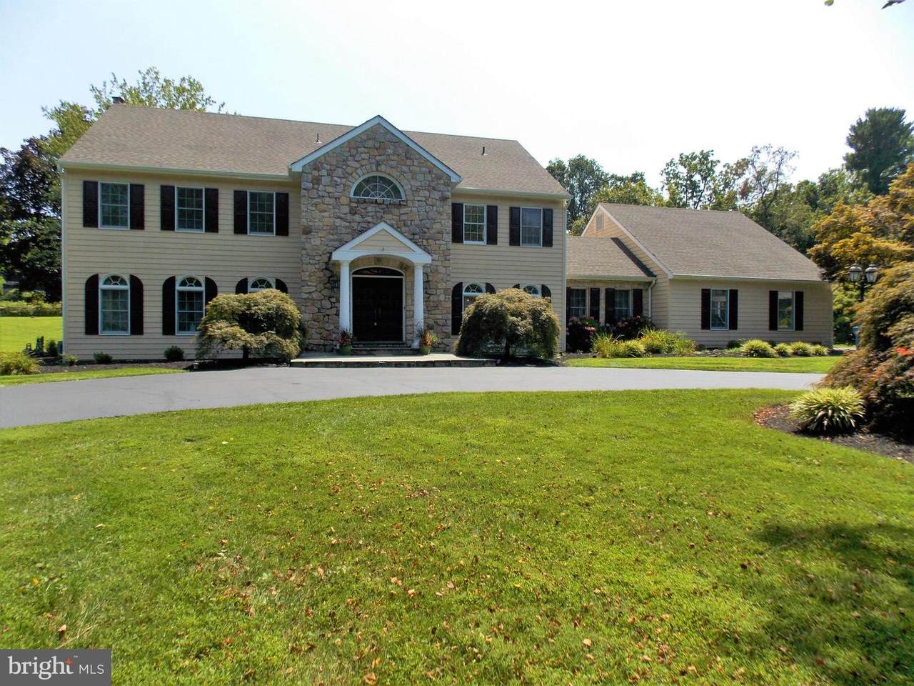 555 Brights Lane - Photo 1