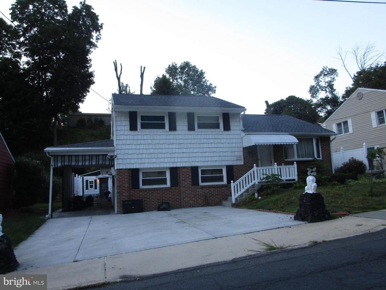 732 1ST Street - Photo 1