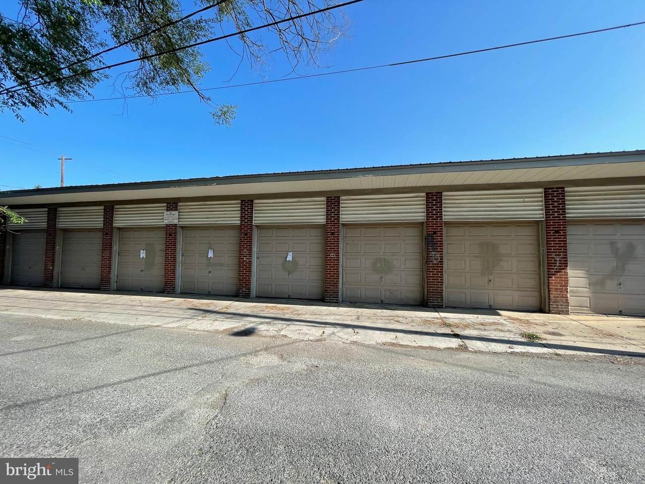 133 West Street - Photo 1