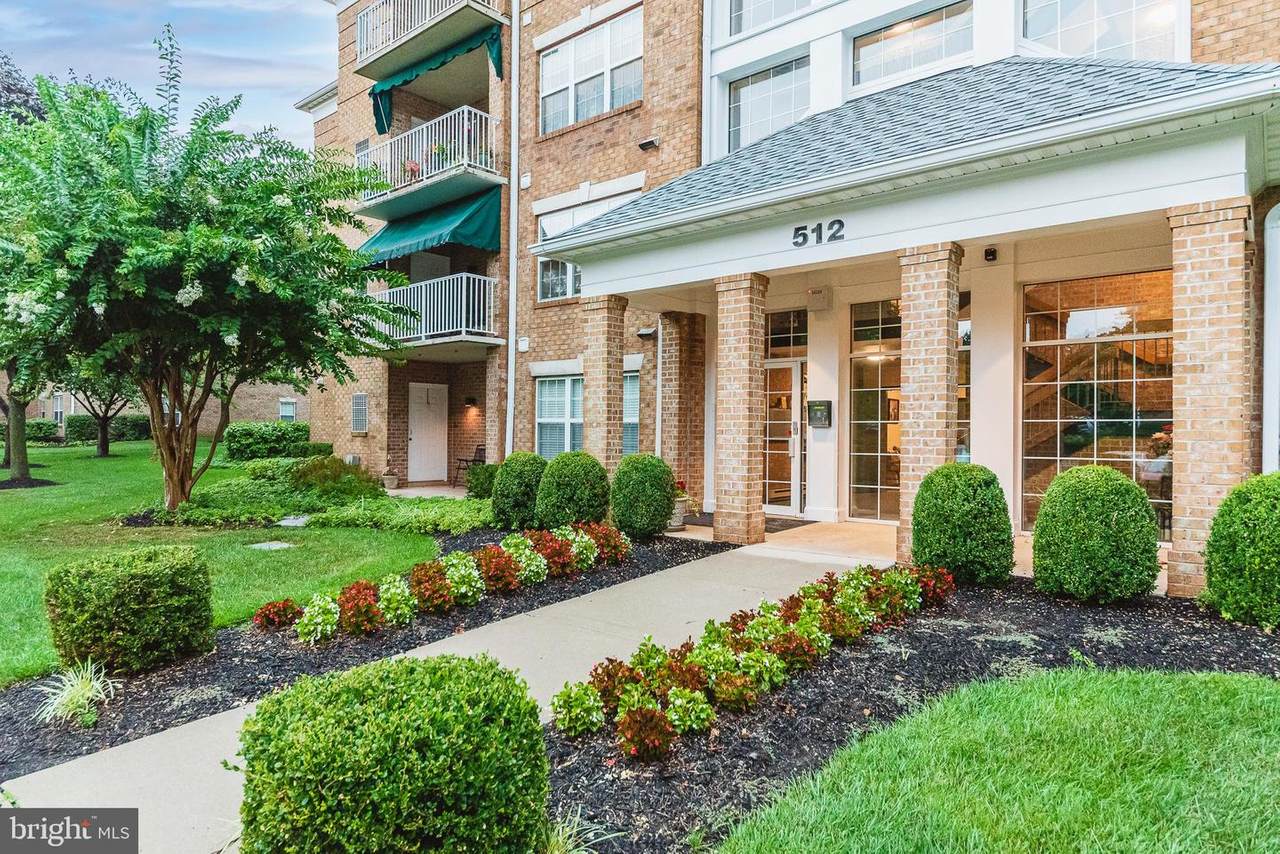 512 Limerick Circle - Photo 1