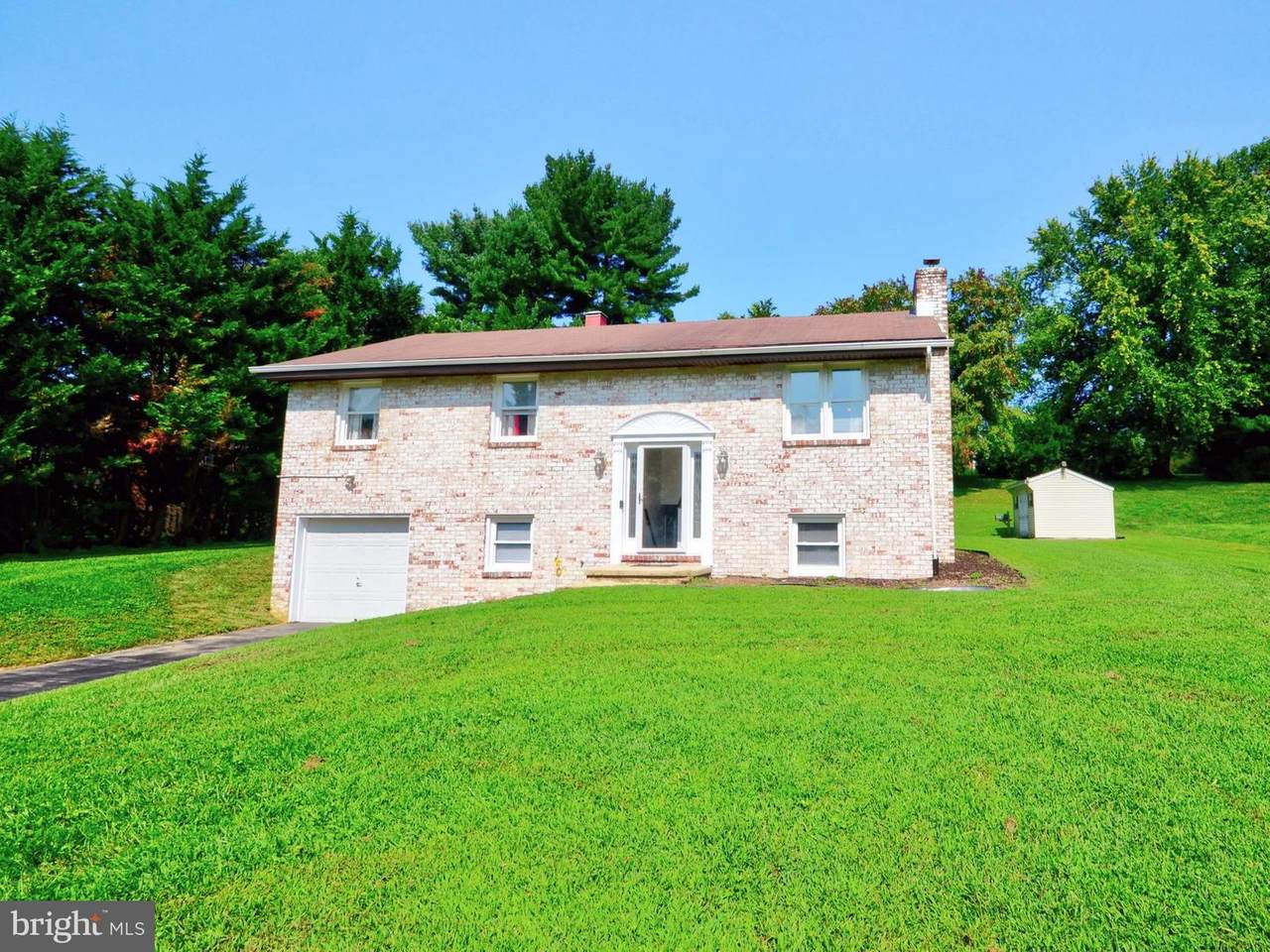 2115 Round Hill Road - Photo 1