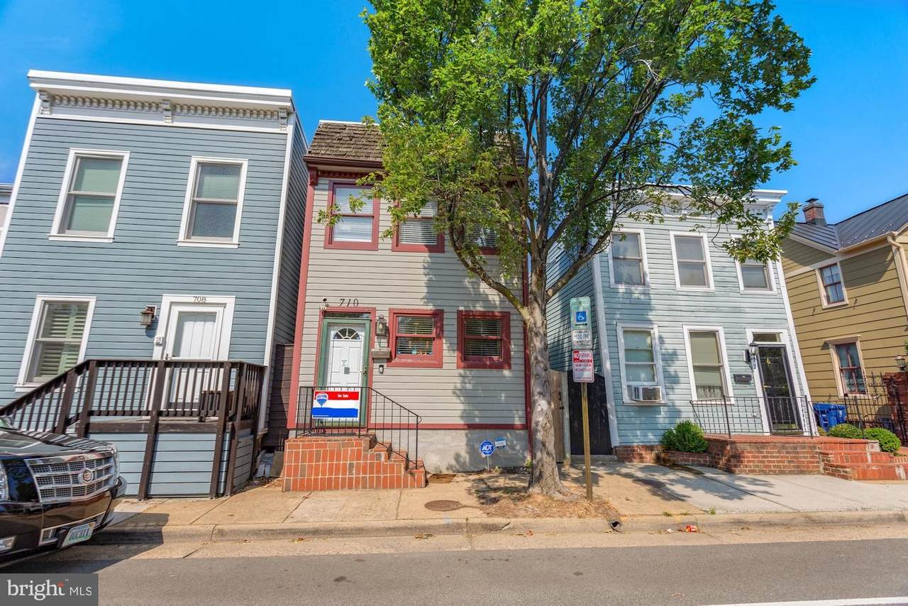 710 Patrick Street - Photo 1