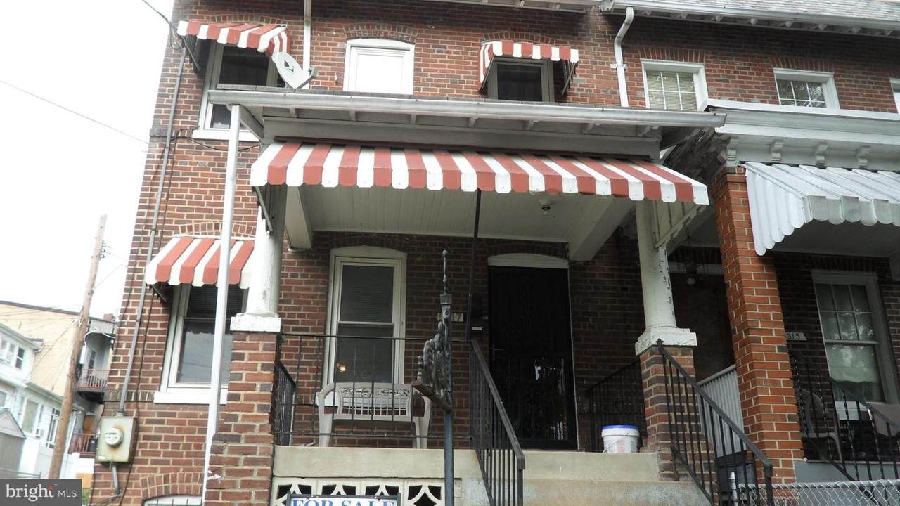 5317 9TH Street - Photo 1
