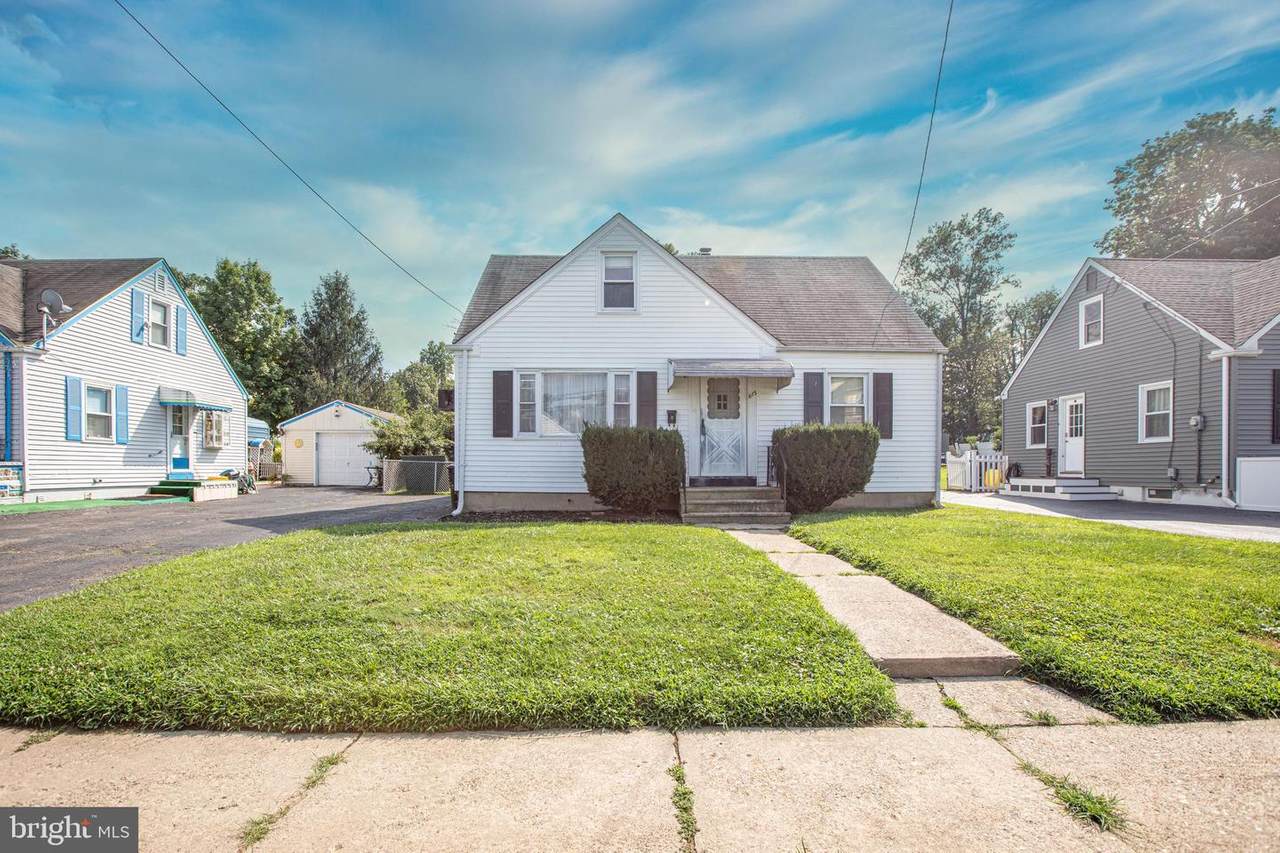 873 Independence Avenue - Photo 1
