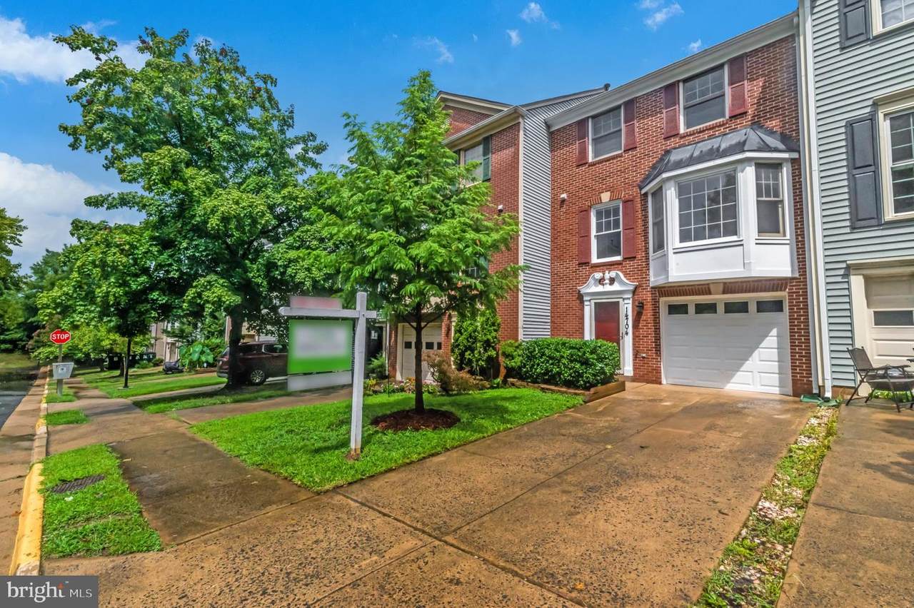 14704 Stream Pond Drive - Photo 1