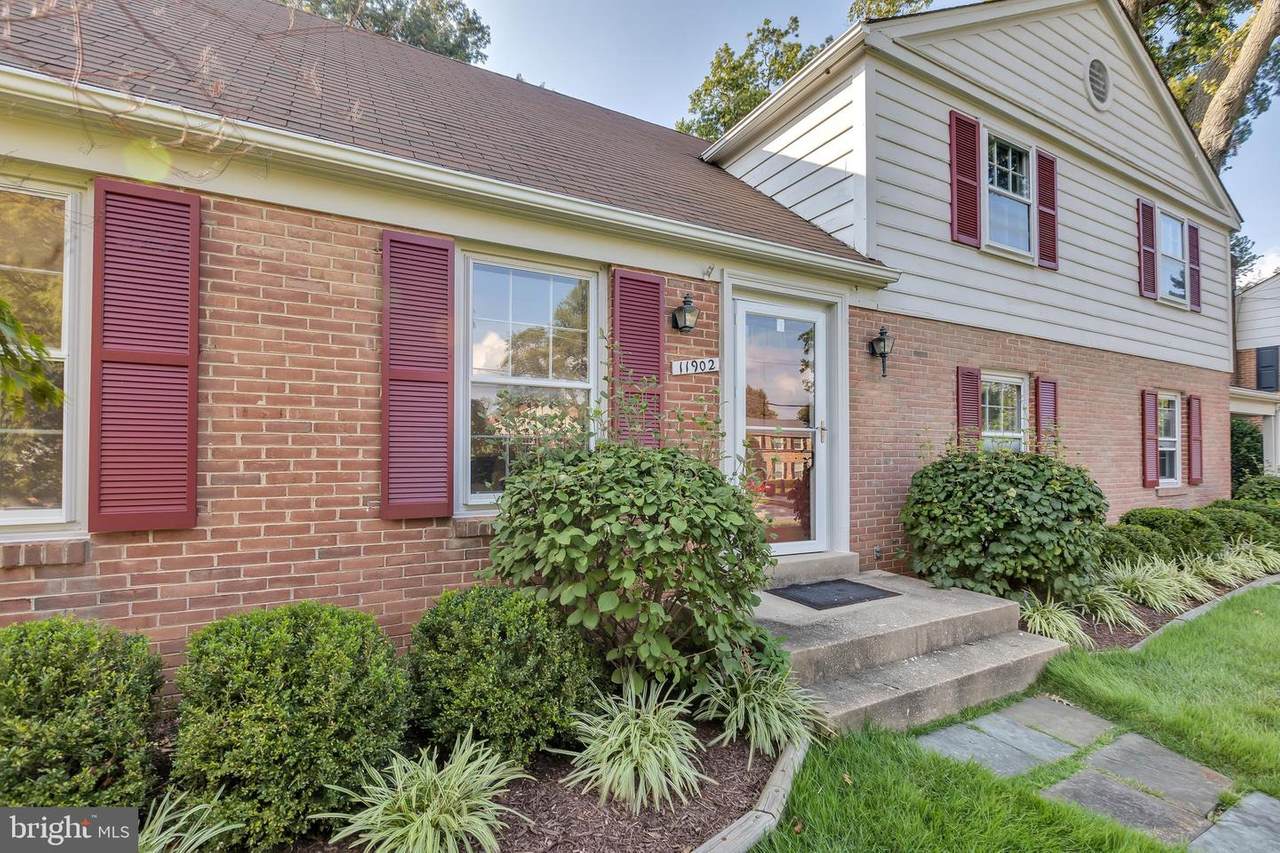 11902 Devilwood - Photo 1
