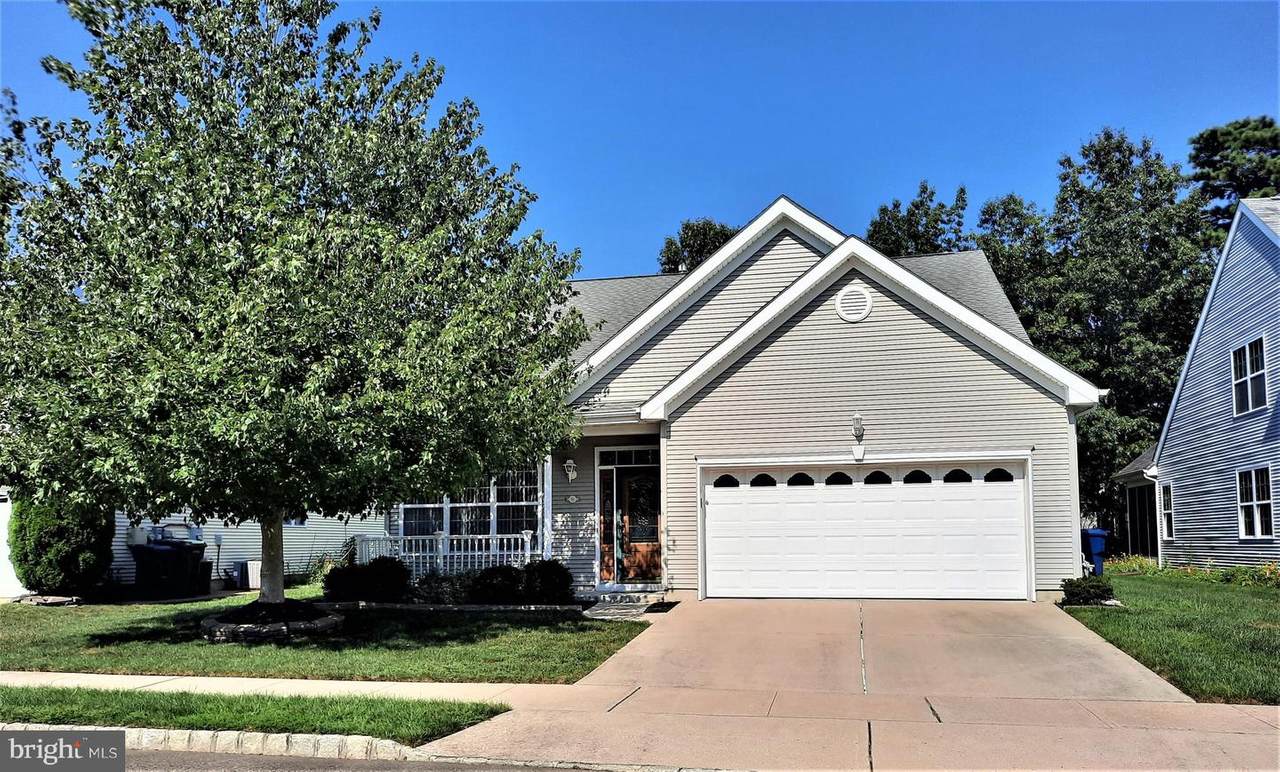 51 Briarwood Drive - Photo 1