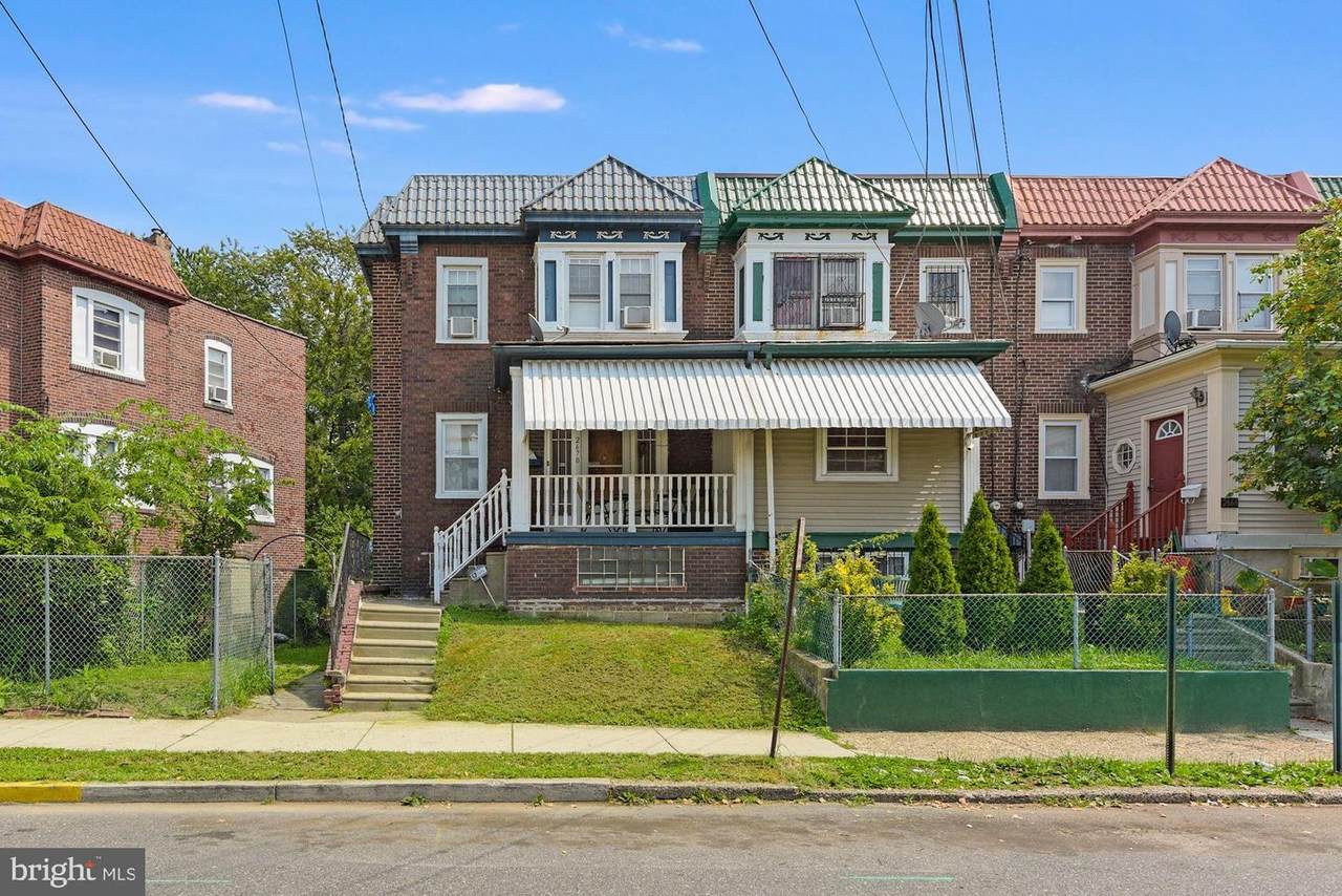 2670 Berkley Street - Photo 1
