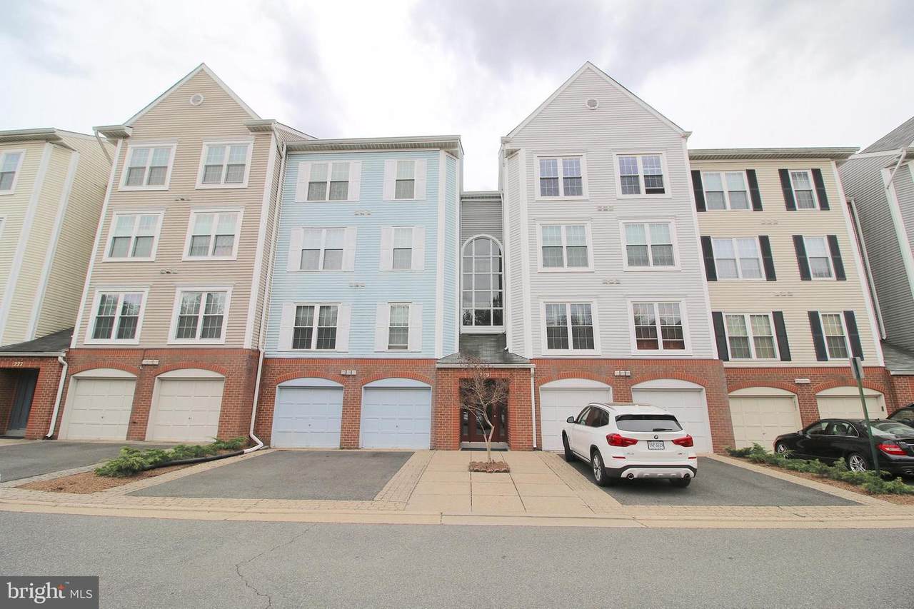 279 Pickett Street - Photo 1