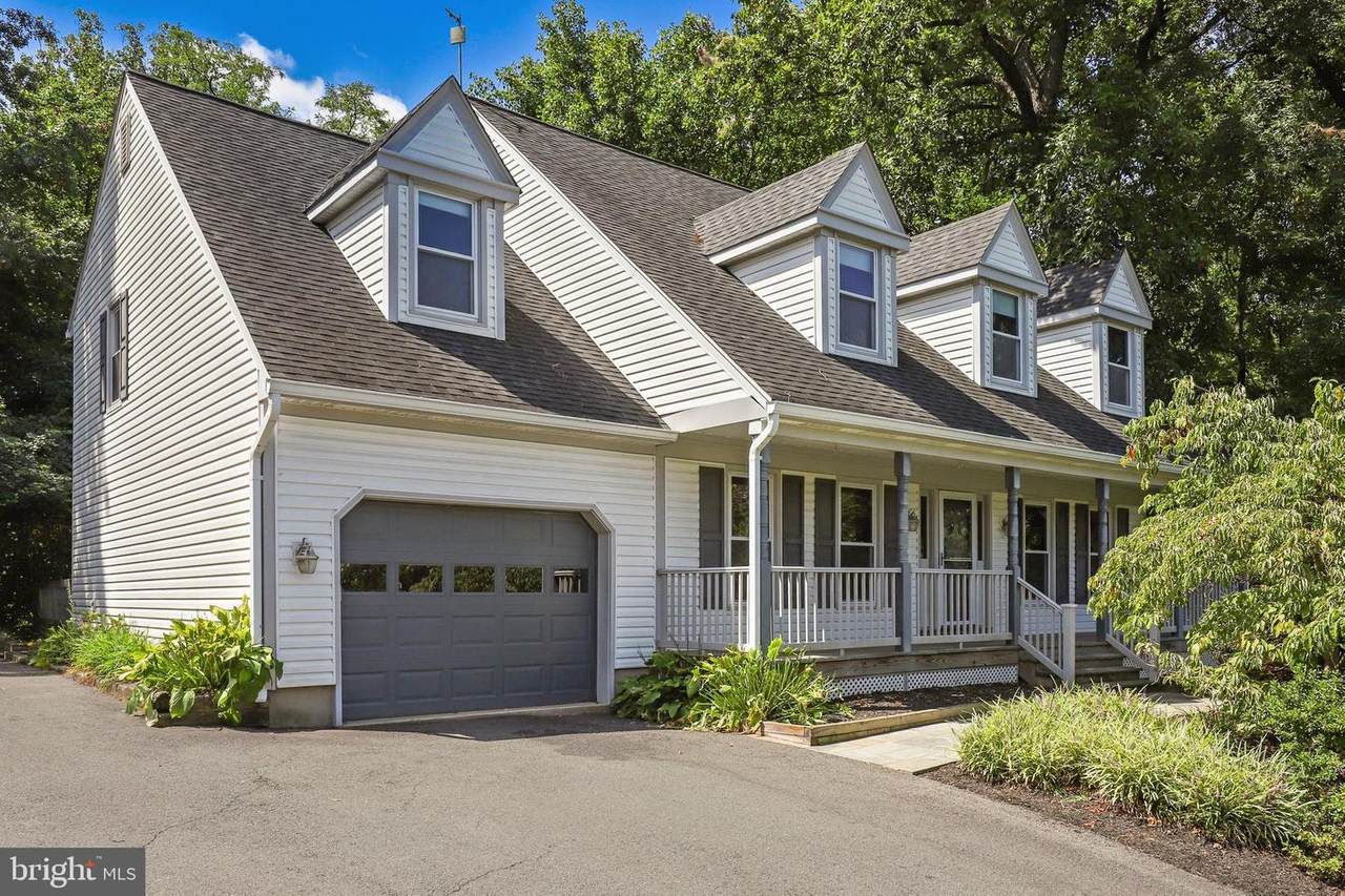 9839 Lawyers Road - Photo 1