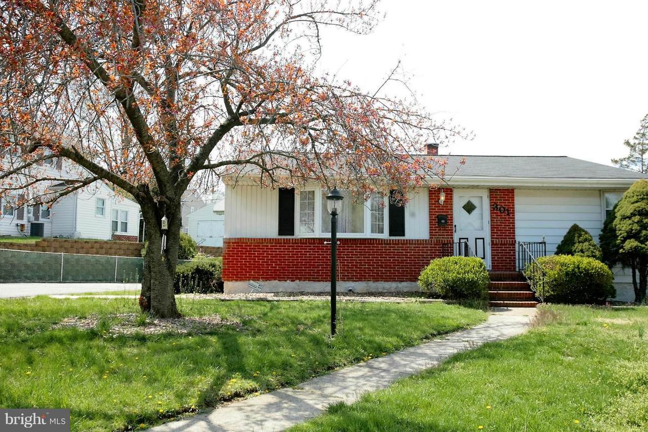 301 Cheddington Road - Photo 1