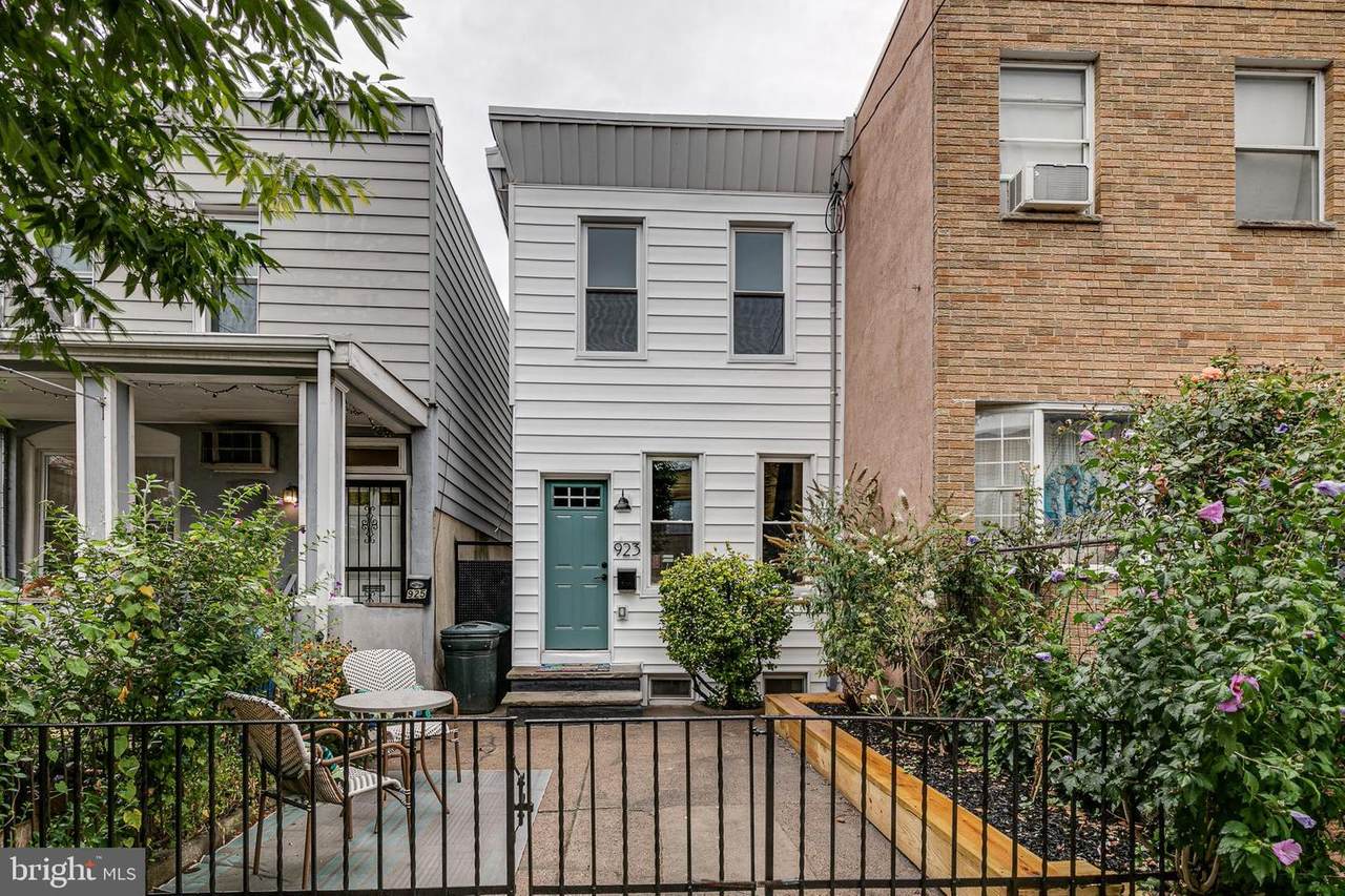 923 Tasker Street - Photo 1