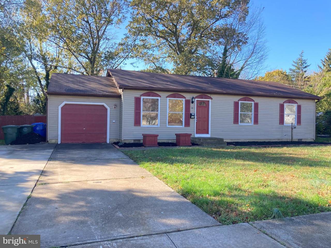 10 Cornell Road - Photo 1