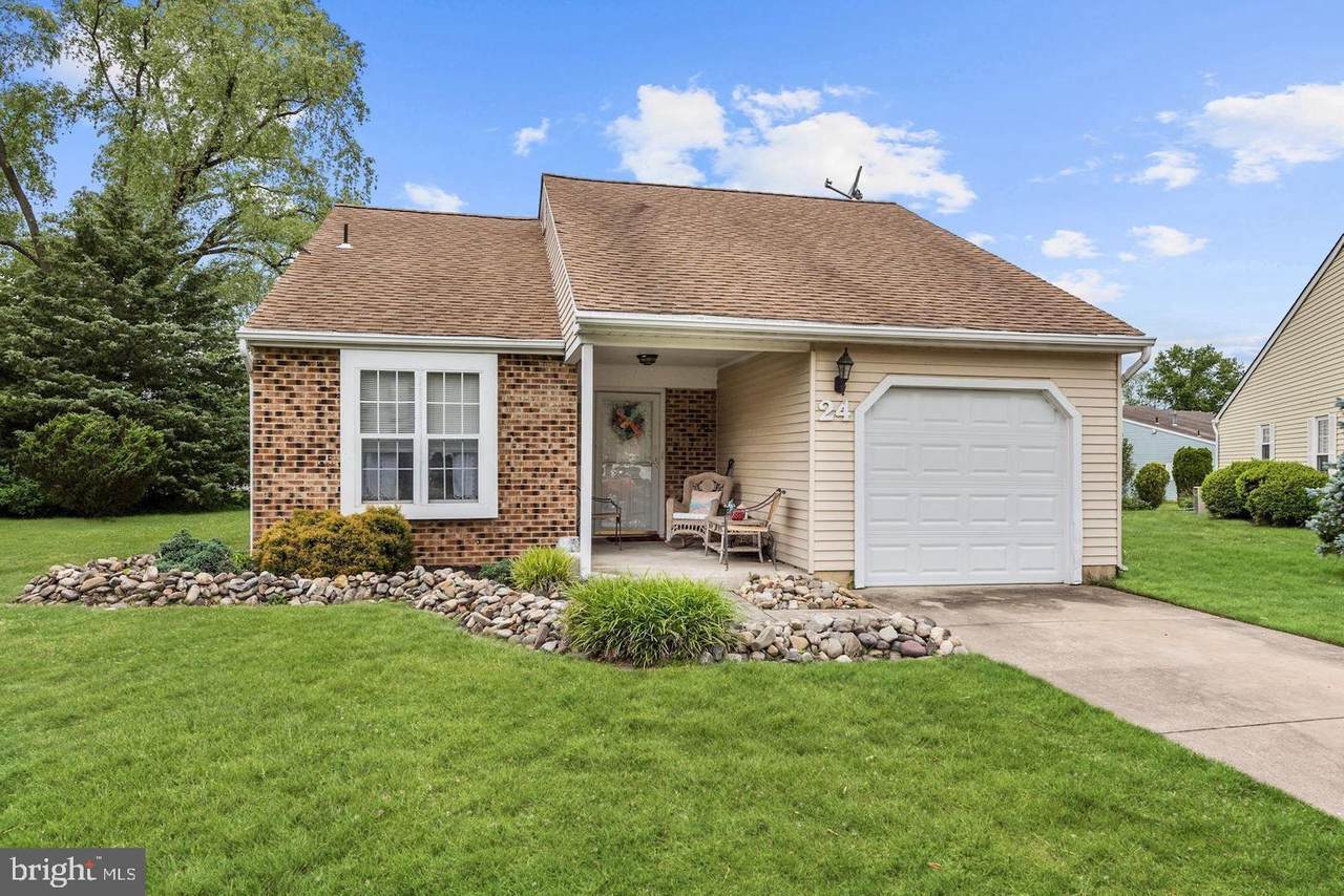 24 Danville Court - Photo 1