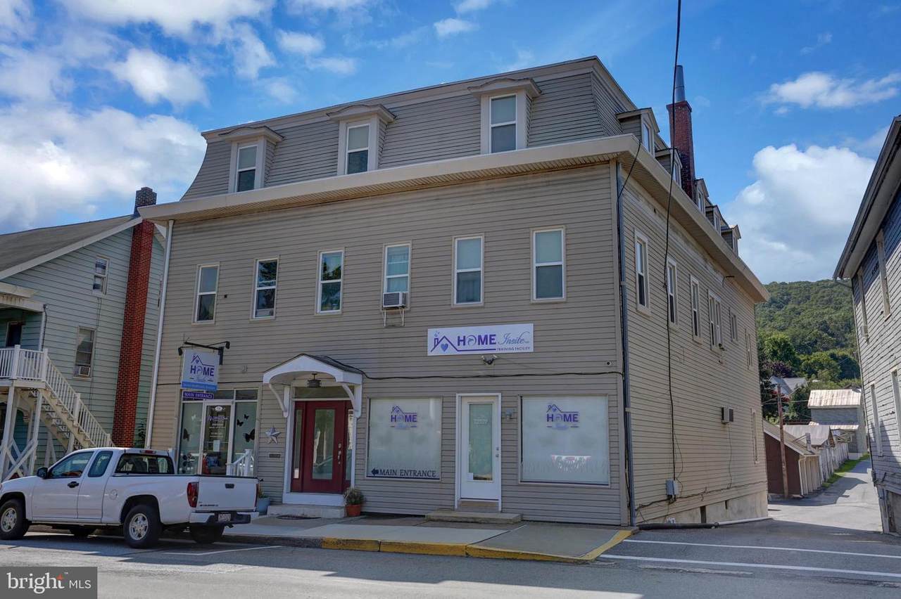 16-18 Main Street - Photo 1