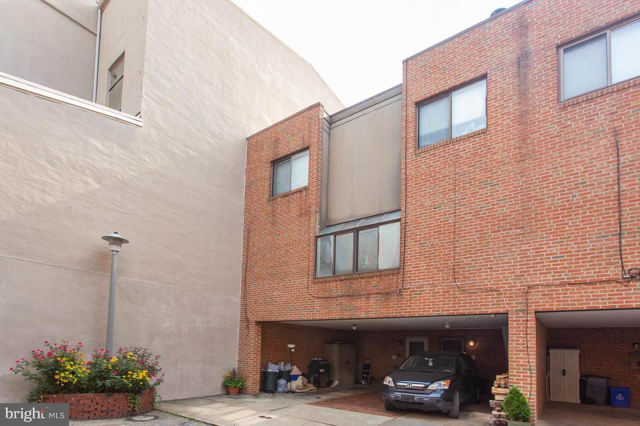 839 American Street - Photo 1