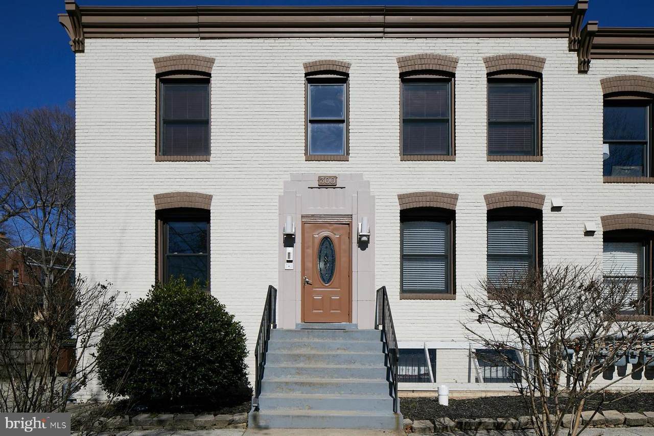 300 Oklahoma Avenue - Photo 1