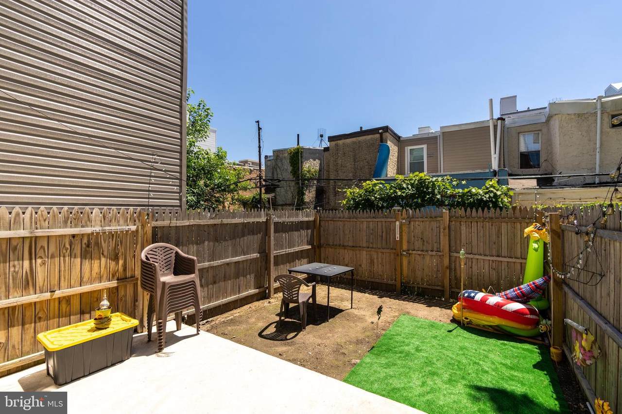 622 Cantrell Street - Photo 1