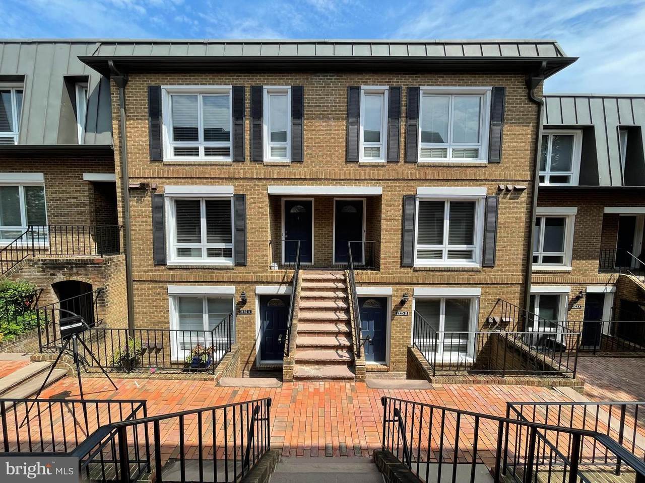 2125 Monroe Street - Photo 1