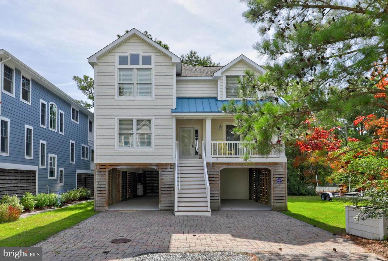 648 Tingle Avenue - Photo 1