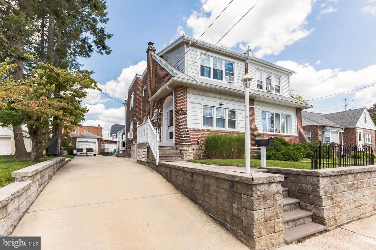 1137 Faunce Street - Photo 1