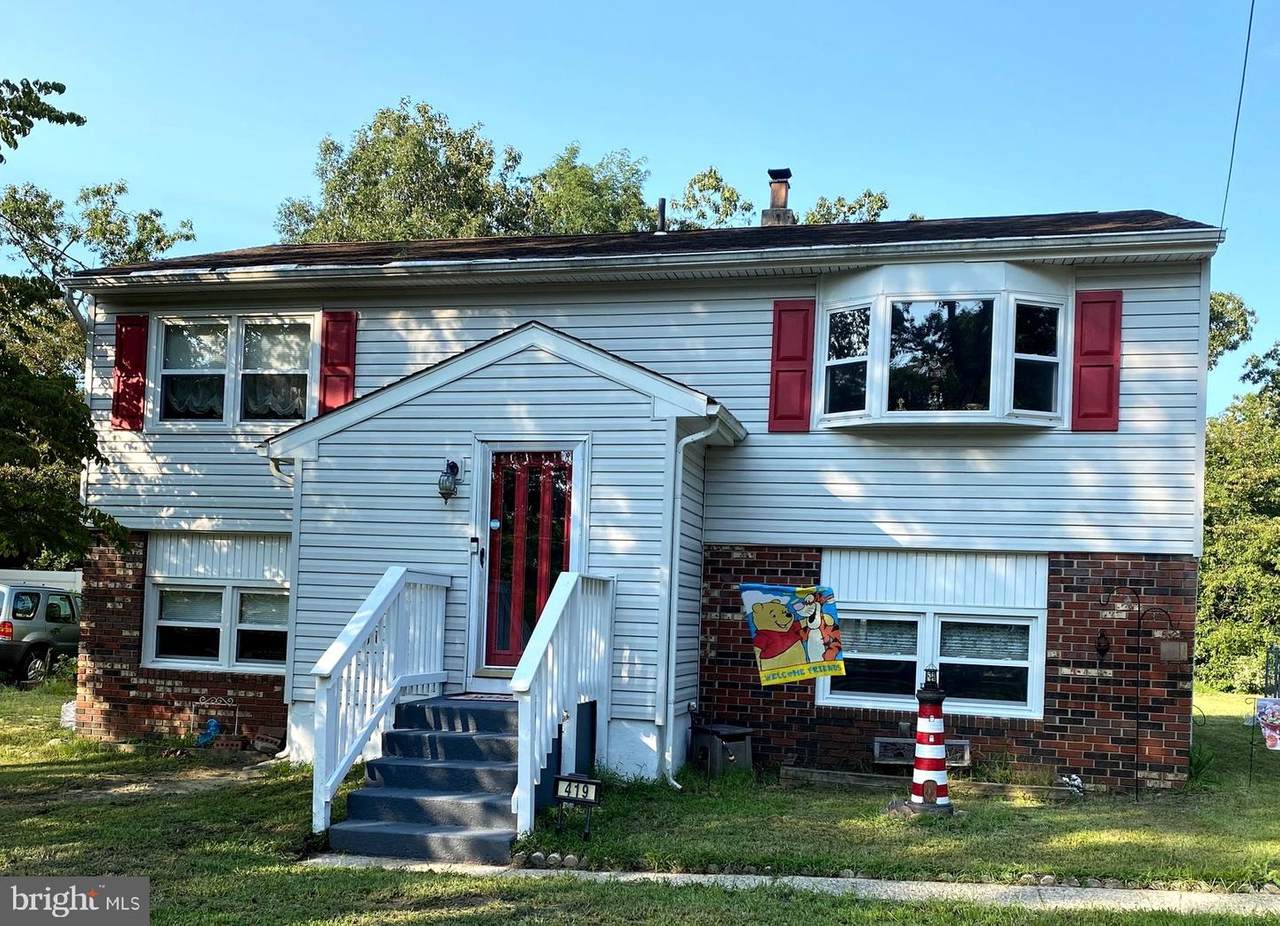 419 Rhode Island Road - Photo 1