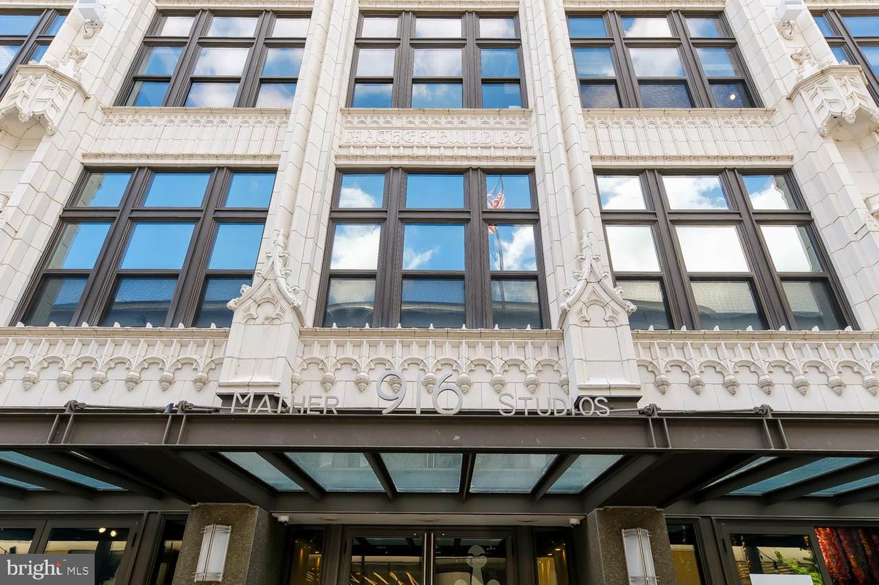 916 G Street - Photo 1