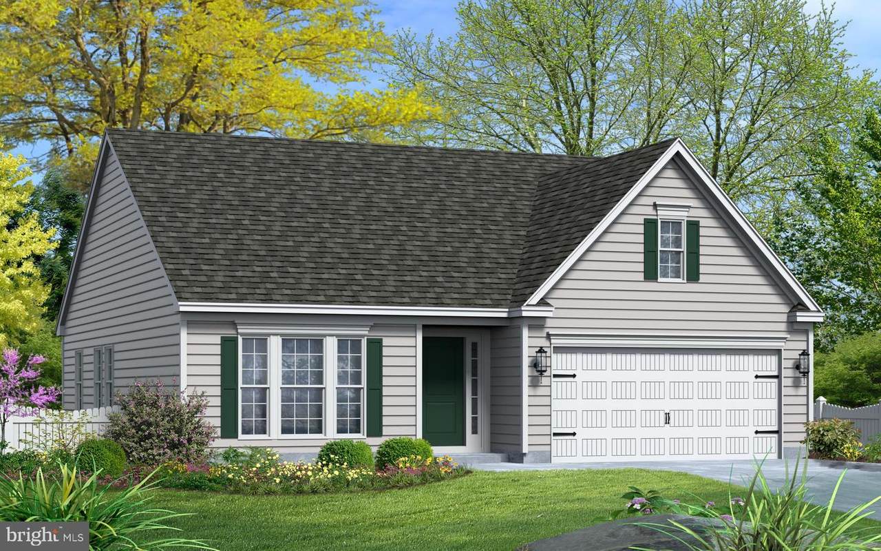 2000 Heron Circle - Photo 1