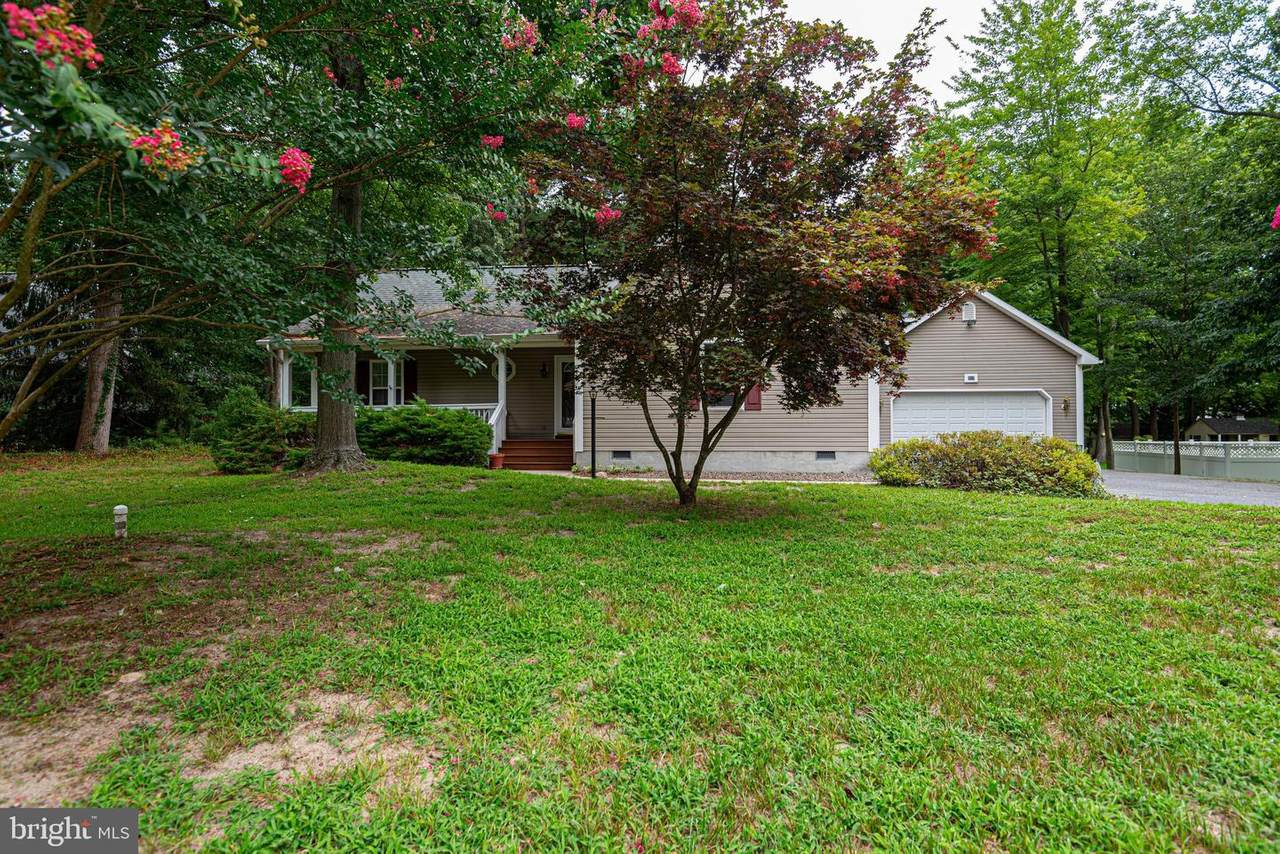 302 Steamboat Lane - Photo 1