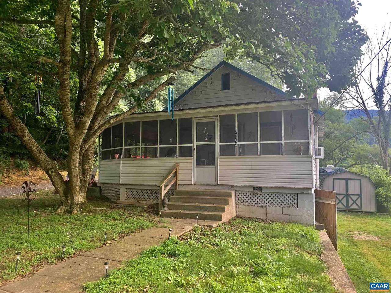 3702 Pine Grove Rd - Photo 1
