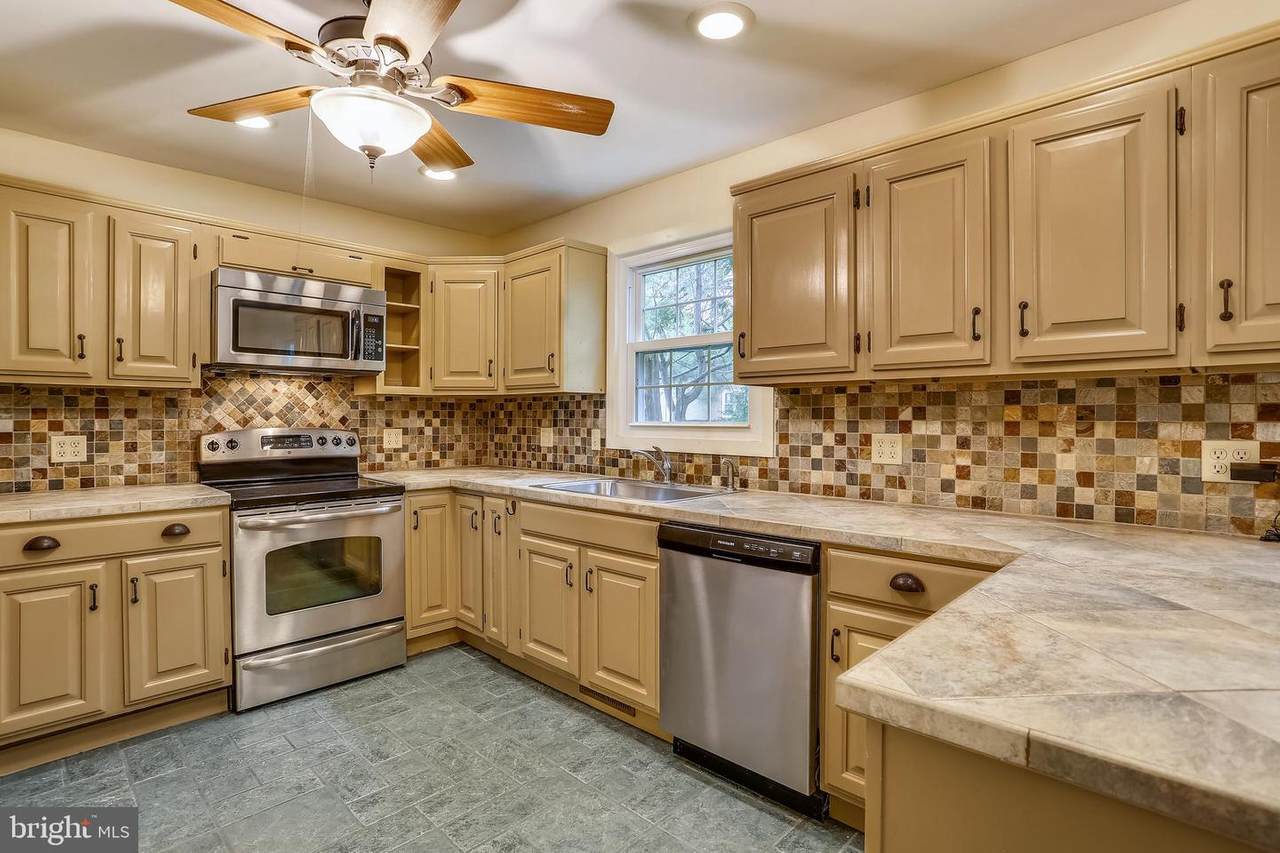 13 Darby Court - Photo 1