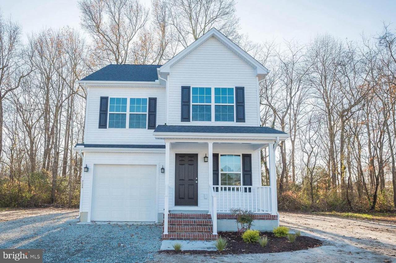 1710 Cedar Street - Photo 1