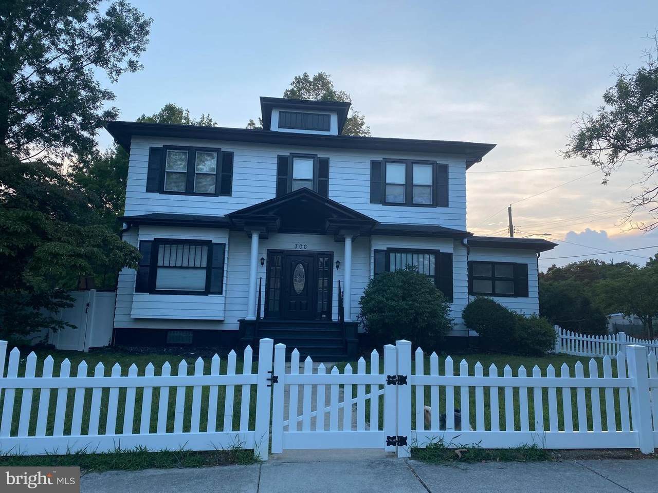 300 East Avenue - Photo 1
