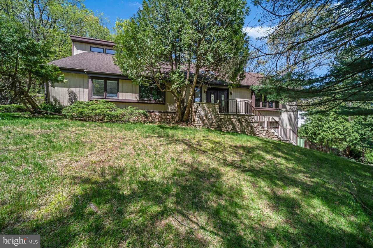 31 Lord Stirling Drive - Photo 1