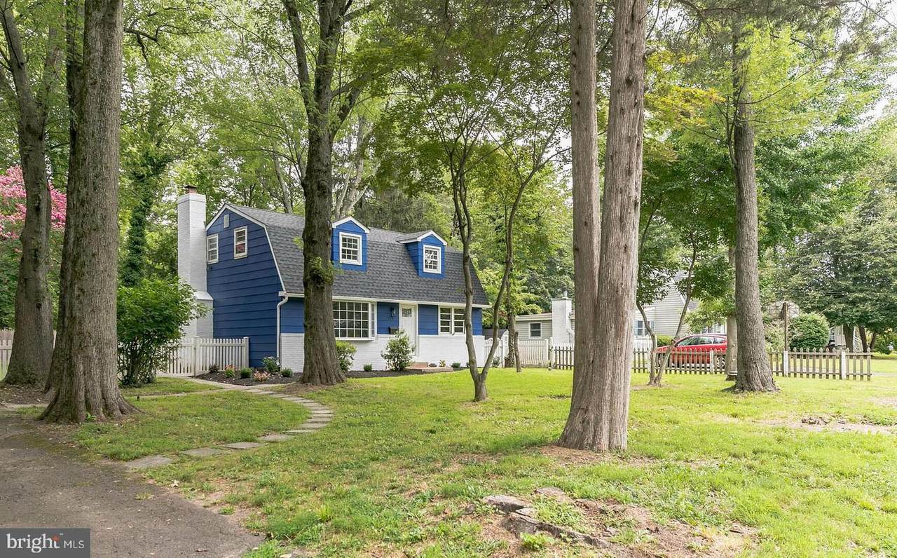 128 Longshore Avenue - Photo 1
