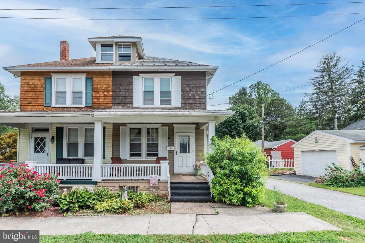 526 Linwood Street - Photo 1