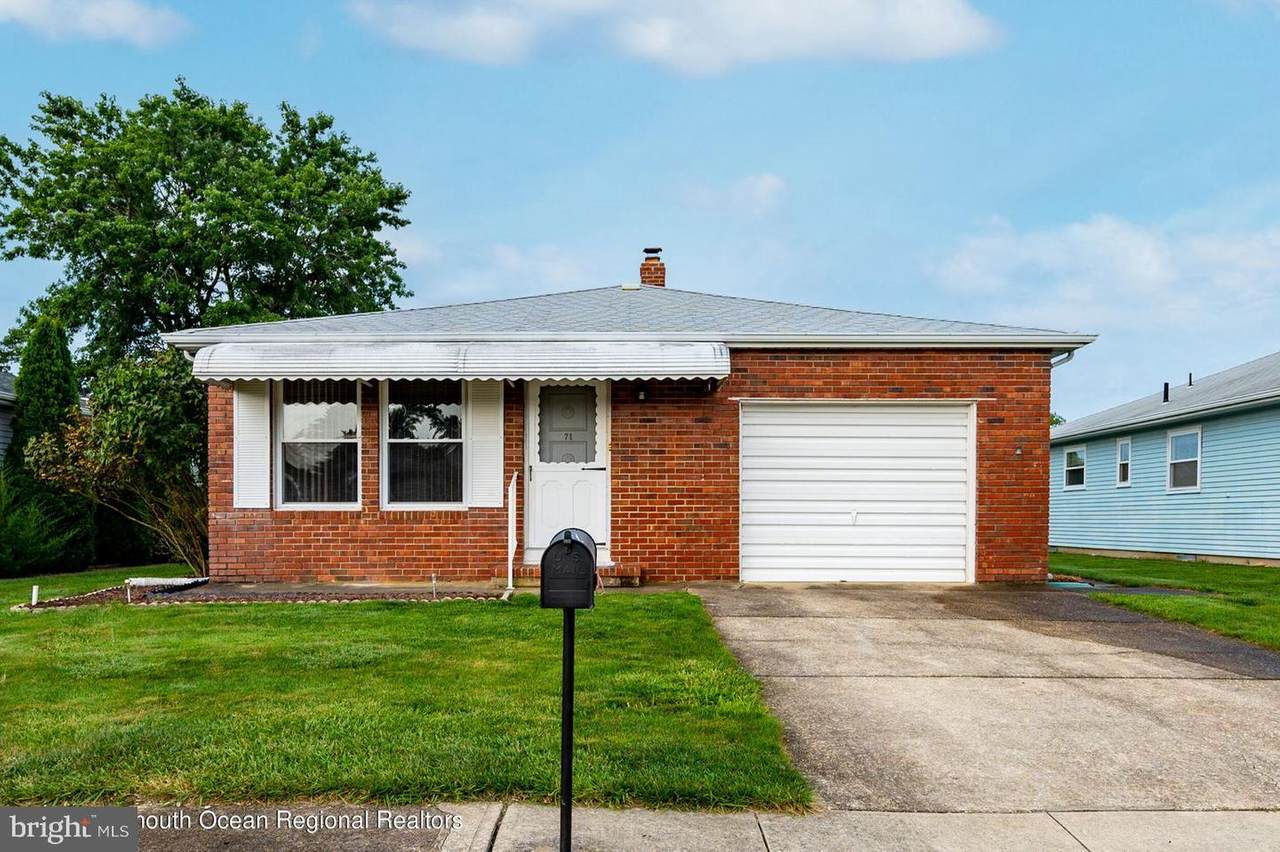 71 Castle Harbor Drive - Photo 1