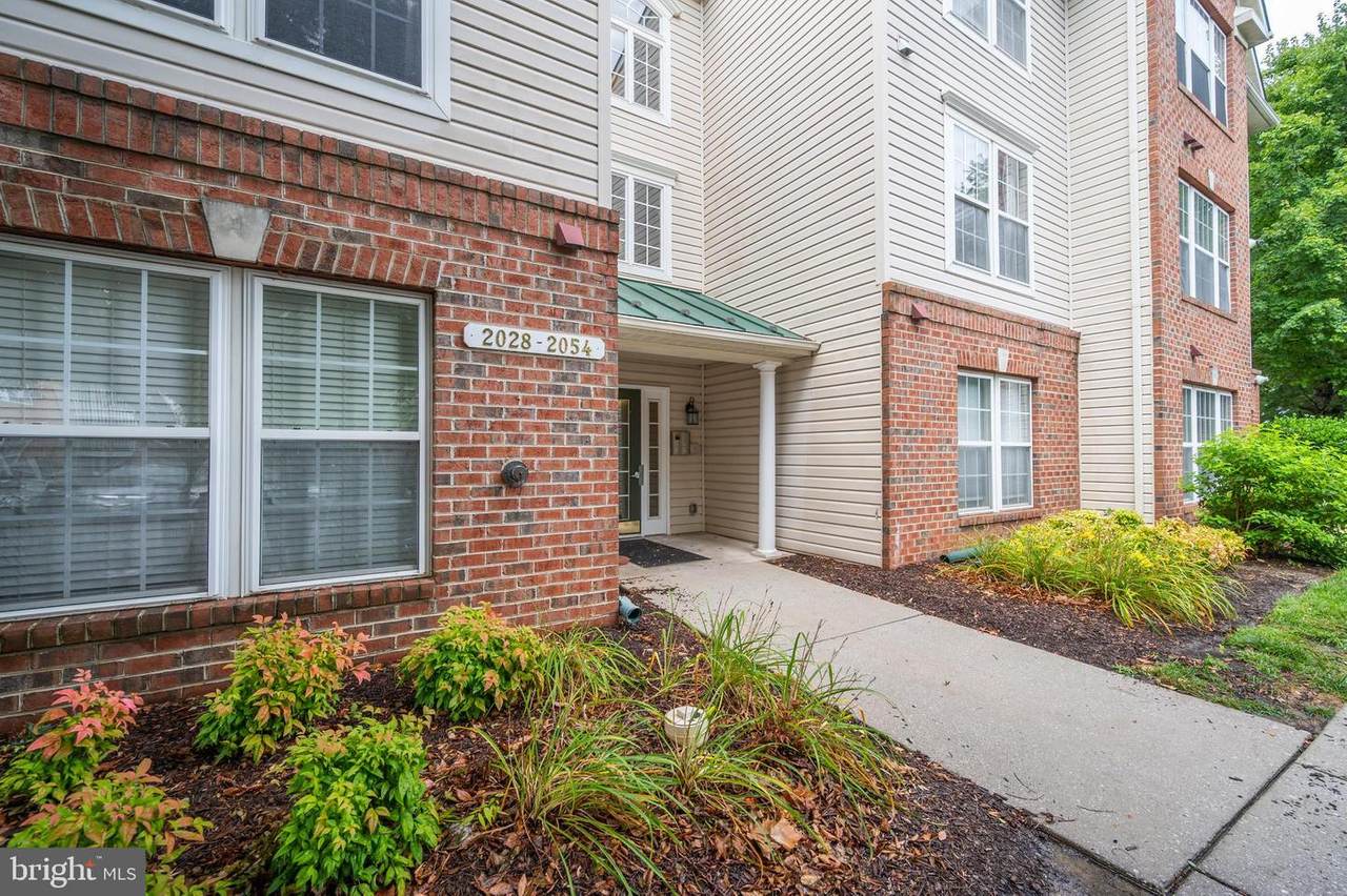 2046 Hunting Ridge Drive - Photo 1