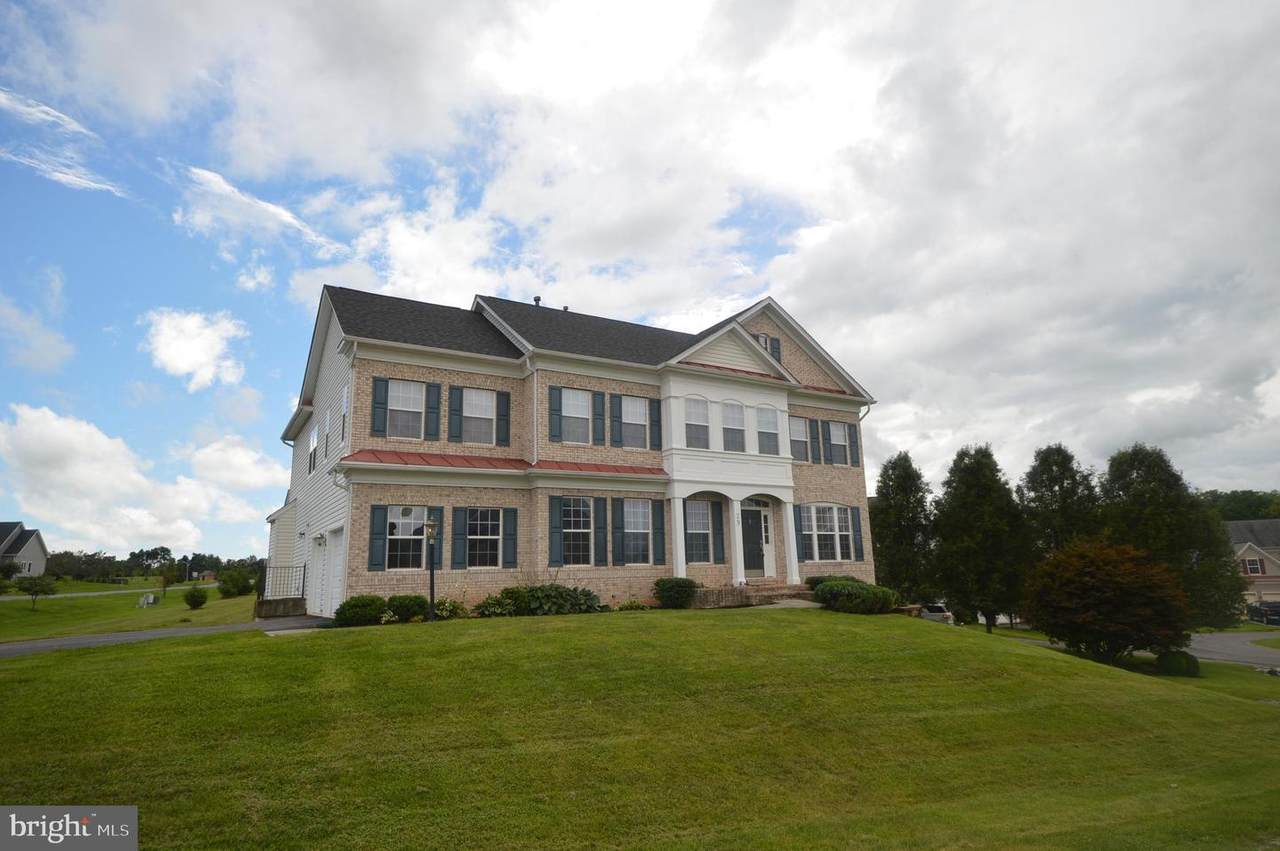 29 Pathfinder Court - Photo 1