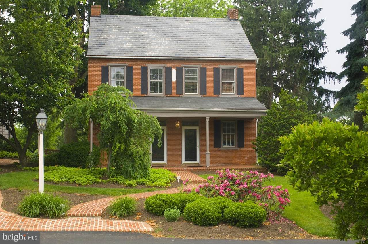 1837 William Penn Way - Photo 1