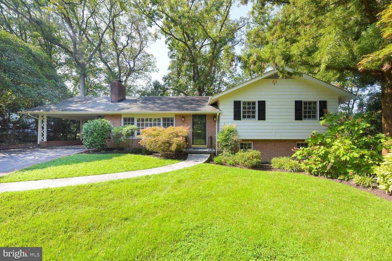 2305 Windsor Road - Photo 1