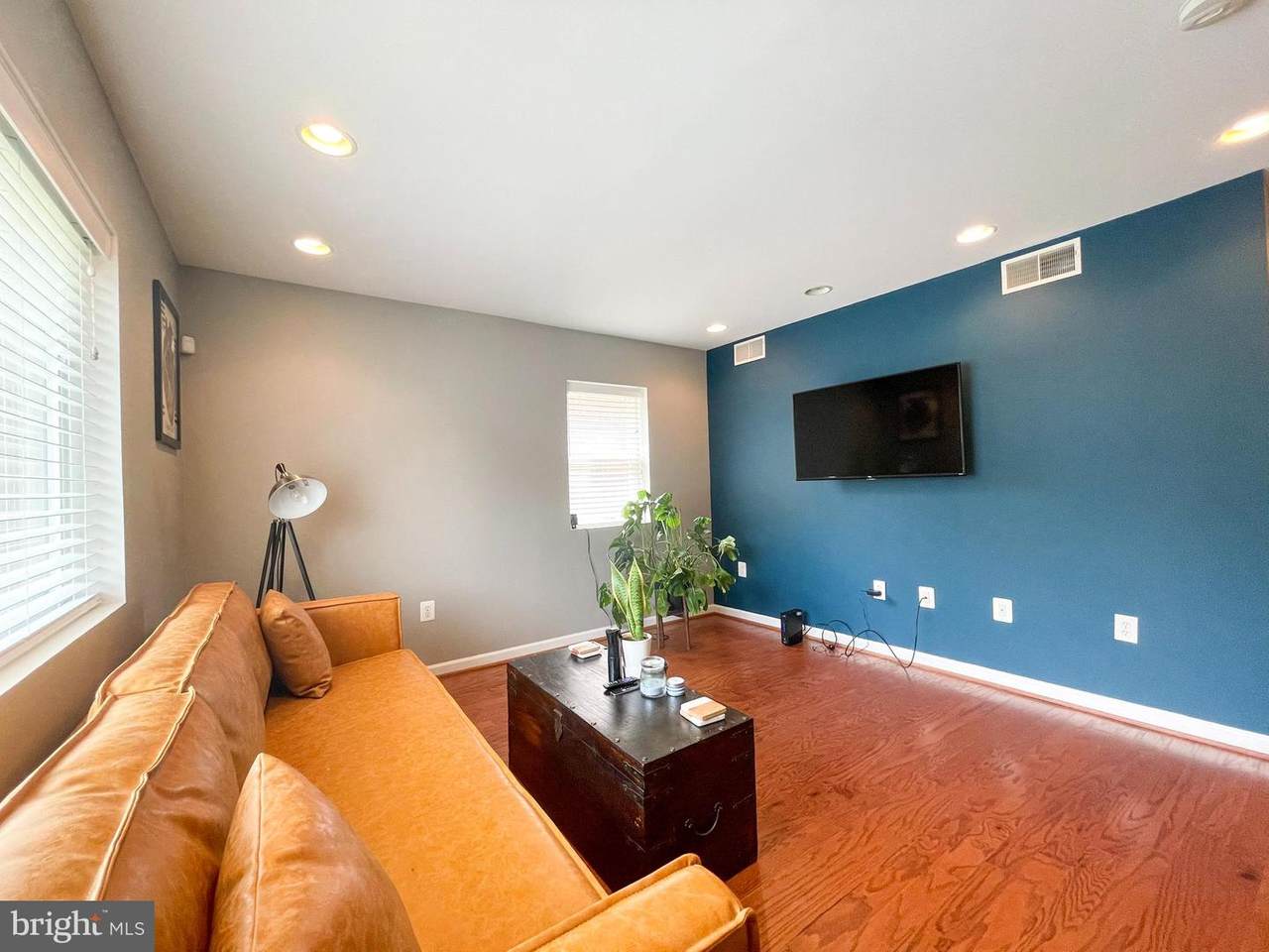 2504 22ND Street - Photo 1